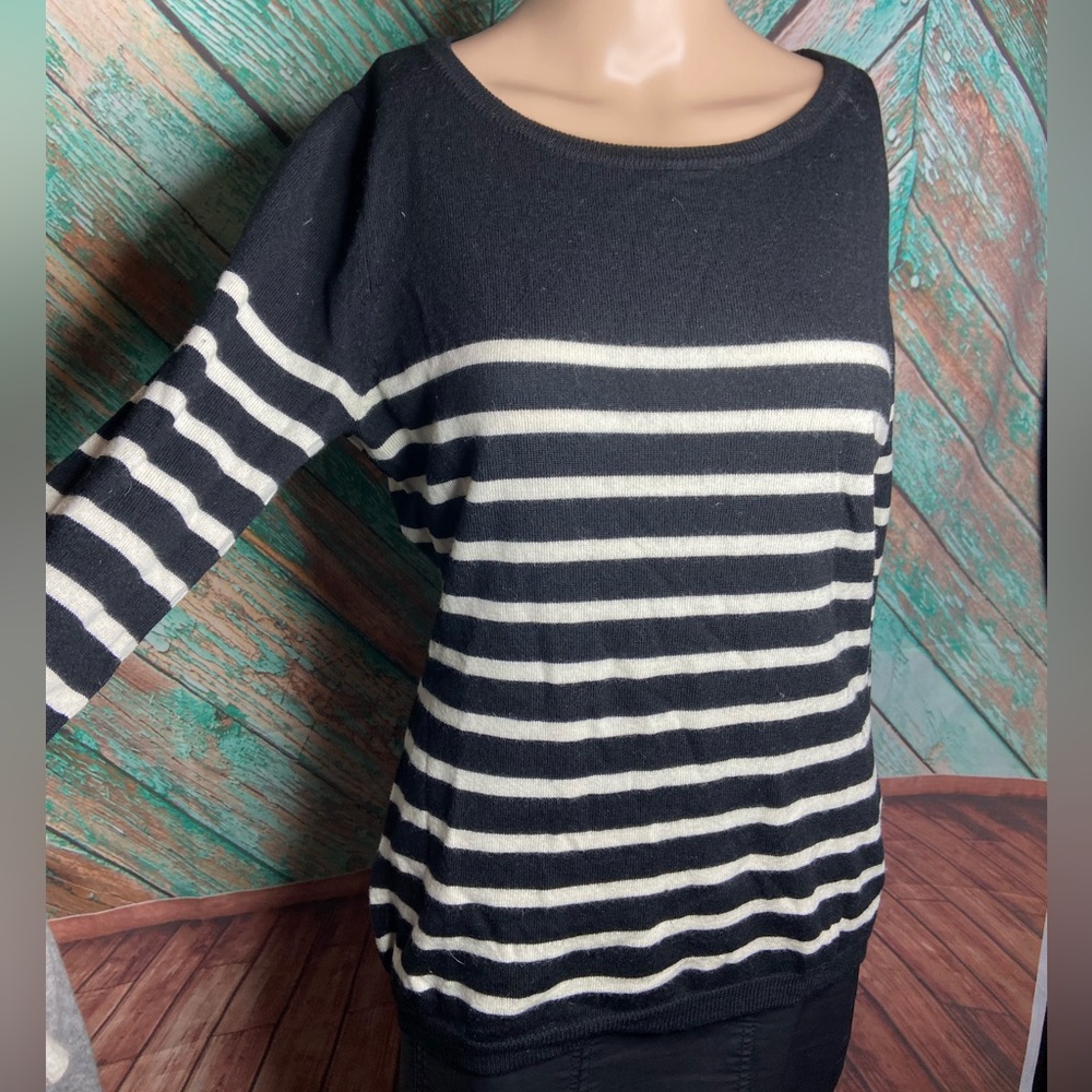 Garnet Hill Merino Wool Striped Crew Neck Lightweight Sweater - Picture 2 of 4